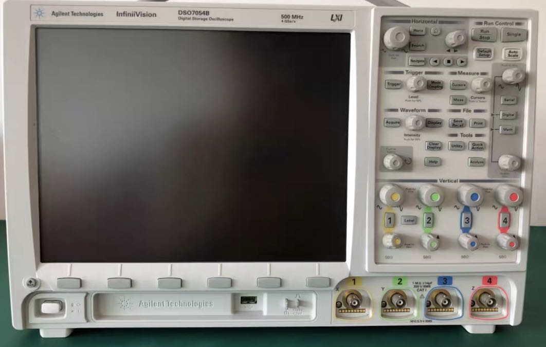 6269e482d76a2.jpg DPO7054B.jpg