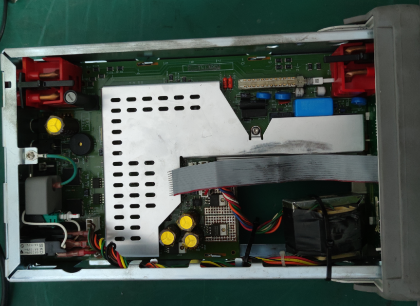 632d606a32897.jpg 維修萬(wàn)用表34401A 5.jpg