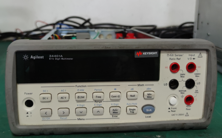 635889f38e5d7.jpg 維修萬用表34401A 6.jpg