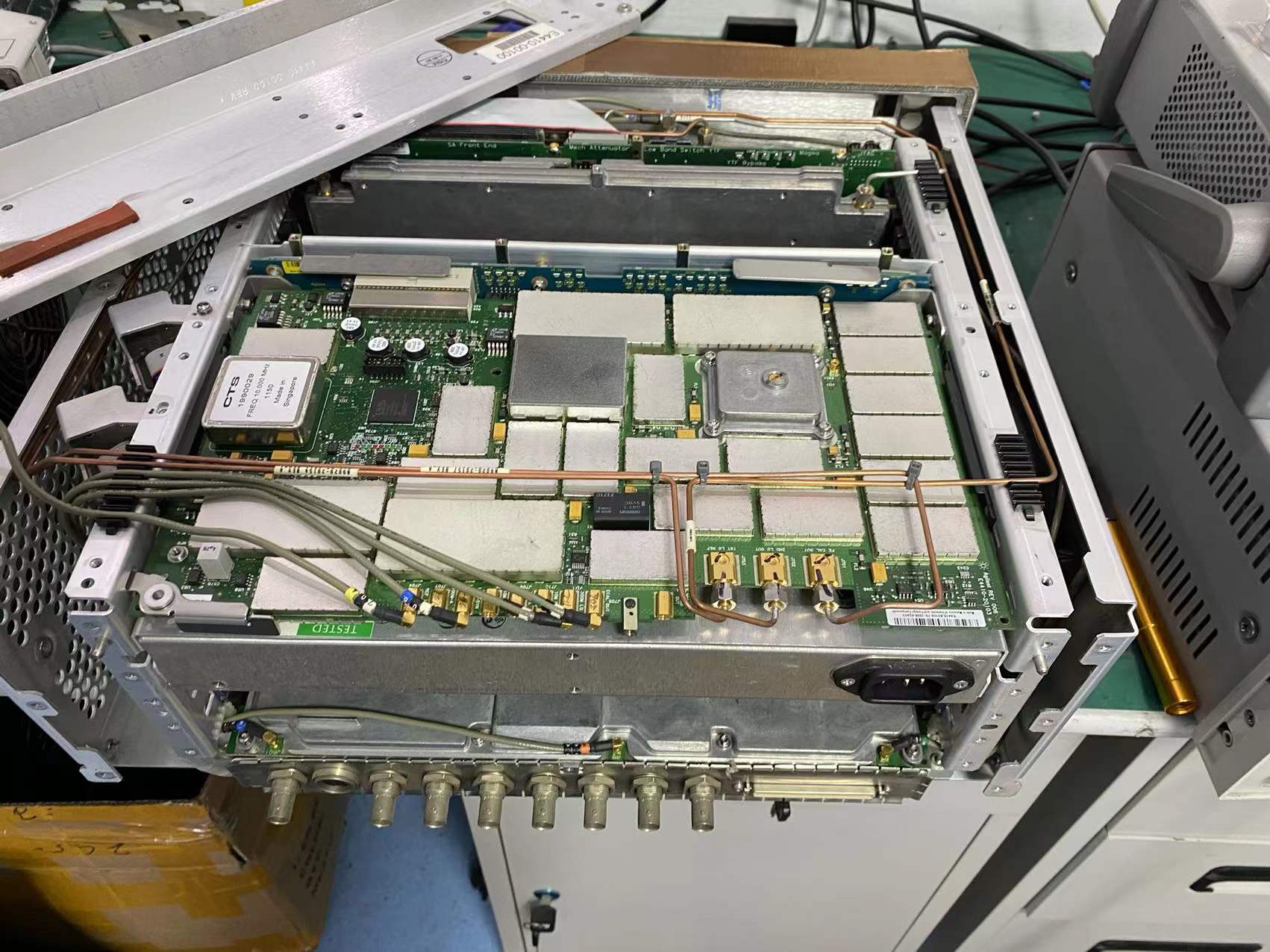 63607d0fd0cc0.jpg 維修頻譜N9020A 1.jpg