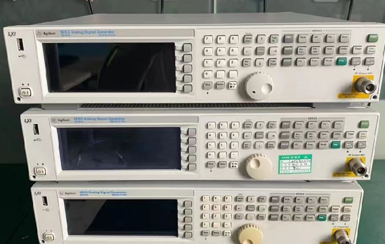 639677c7da4dd.png 信號(hào)源N5181A 4.png