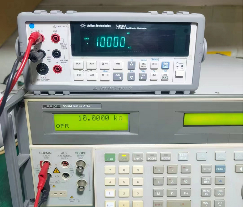 63a113f96b2d9.png 校準儀FLUKE5500A 4.png