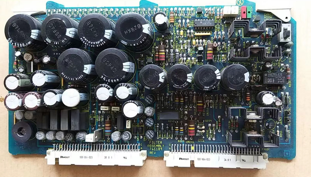 63f56463b6598.png 維修多功能校準(zhǔn)儀FLUKE5700A A18.png