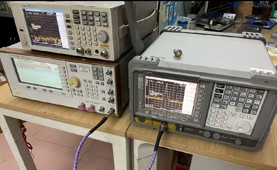 647699b8ec1de.png 頻譜E4405B 5.png