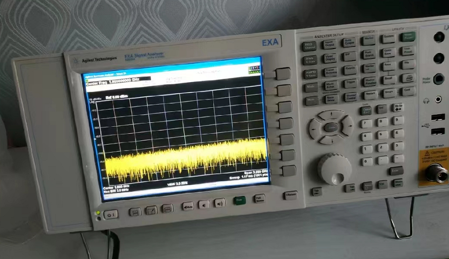 647d4e74b5d05.png 頻譜N9010A.png