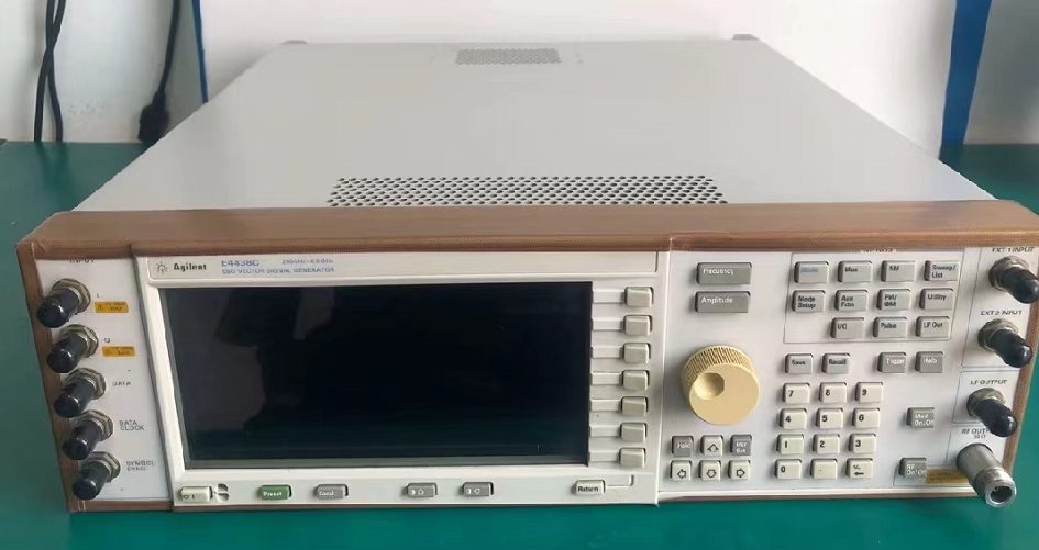 64dd6e12f16a1.png 信號源E4438C 1.png