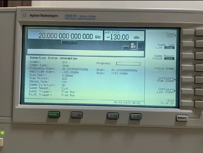 64efe03b6e7ae.png 信號源E8267D 2.png